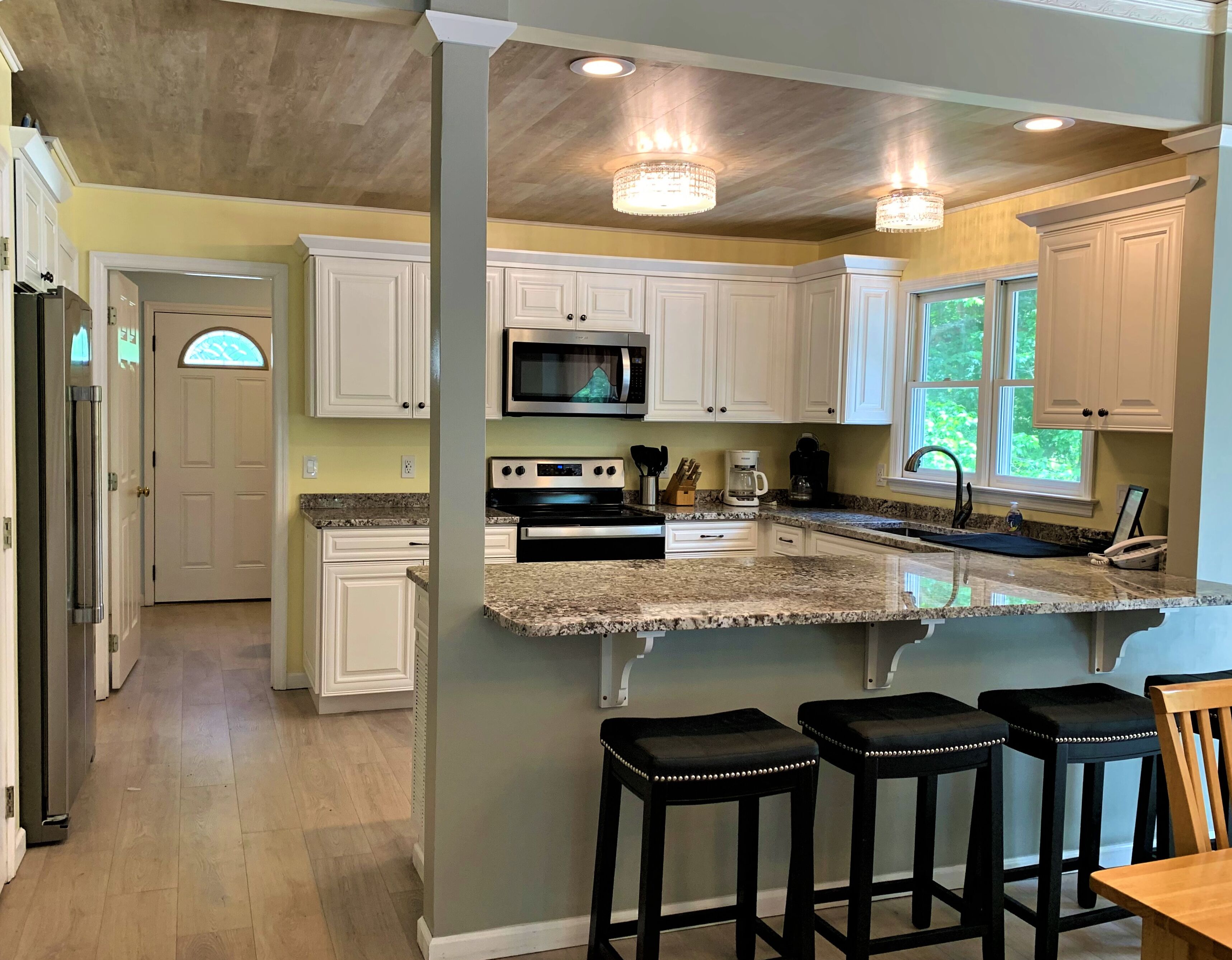 Cedar Creek Inn TN,  Norris Lake, waterfront, Deerfield , covered dock, cove