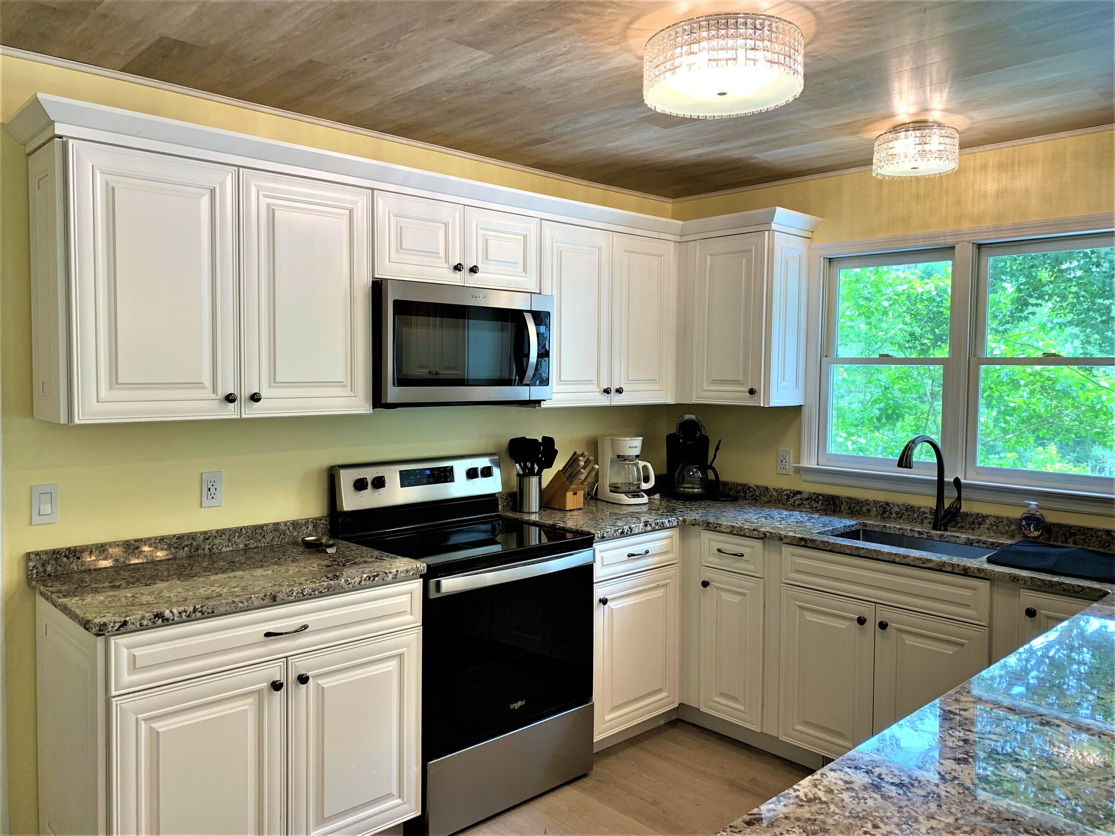 Cedar Creek Inn TN,  Norris Lake, waterfront, Deerfield , covered dock, cove