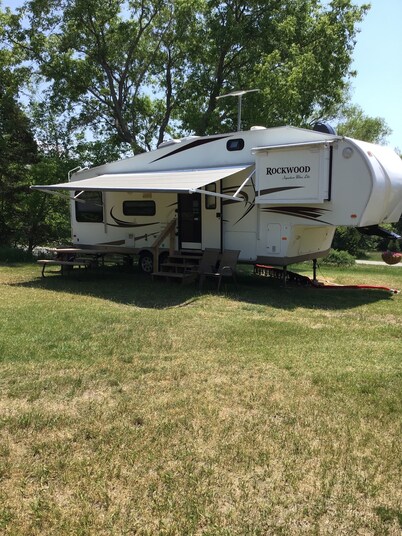 River Road reasonable RV