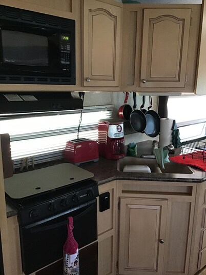 River Road reasonable RV