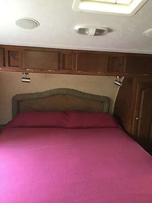 1 chambre, draps fournis