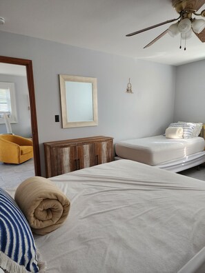 4 chambres, fer et planche à repasser, Wi-Fi gratuit