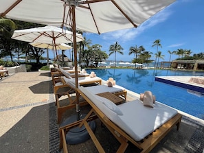 Piscine extérieure, piscine chauffée