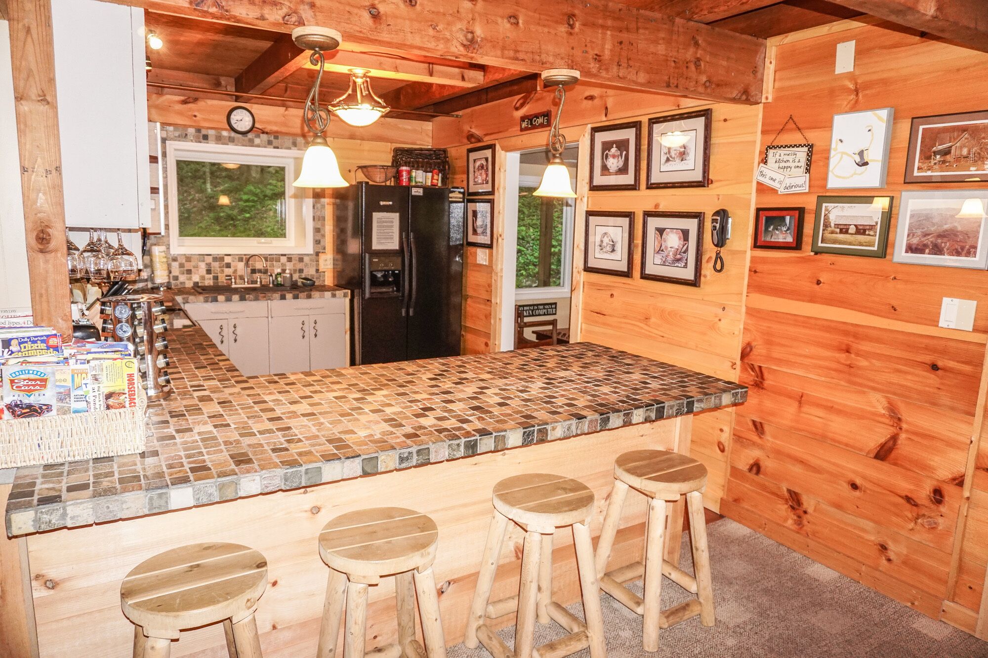 Catch & Release; Fishing Pond, Creek, FIOS Wifi Internet, Secluded