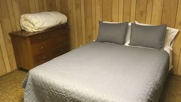 3 quartos, ferros/tábuas de passar roupa, Wi-Fi, roupa de cama