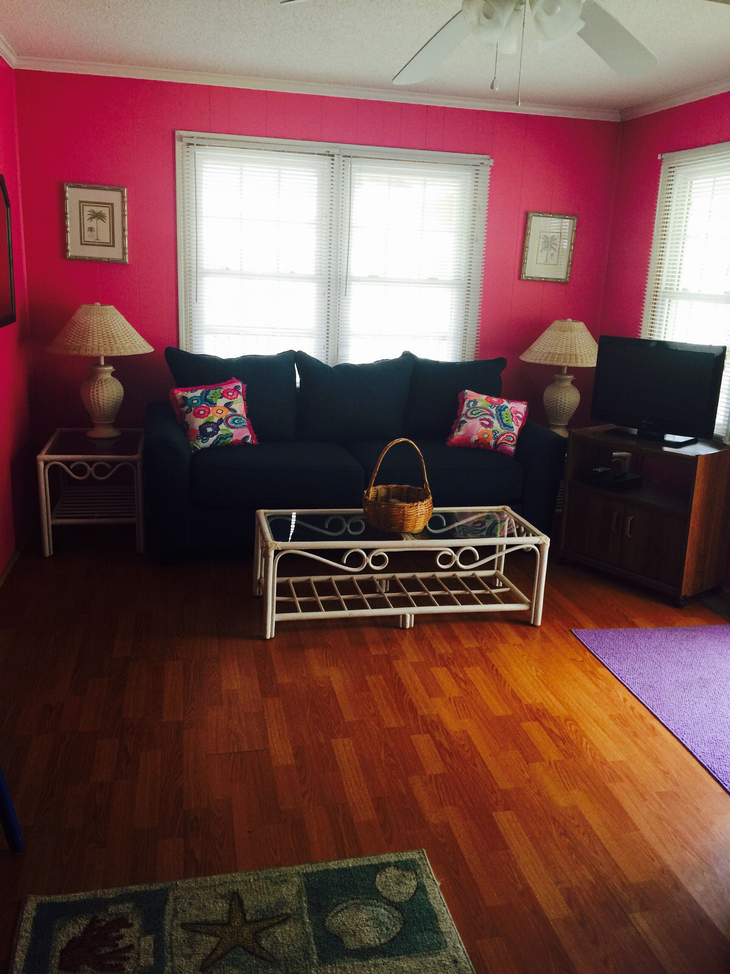 Ocean Lakes.  Lakefront home, rates include taxes,golf cart & cleaning!