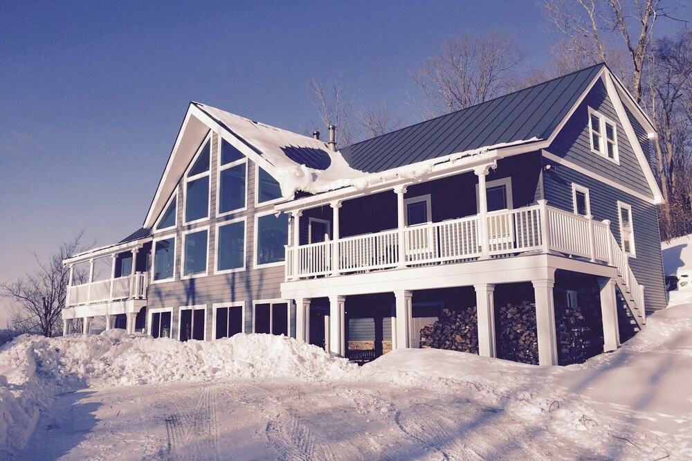 New w Views Of K, Sleeps 12-no bunks, Hot Tub, Sauna, 2mi to base 3 bd, 2.5b