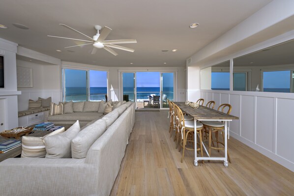 Smart TV, fireplace, DVD player, video library