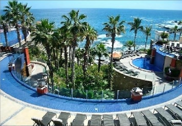 view form lobby overlooking pool area