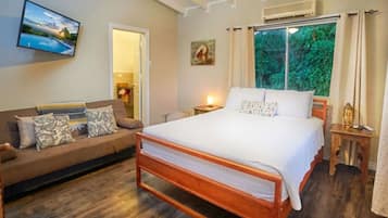 6 Schlafzimmer, Bügeleisen/Bügelbrett, Reisekinderbett, WLAN