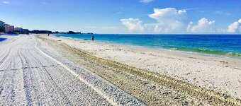 Madeira Beach Studio Cottage