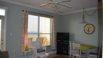 Televisión y reproductor de DVD