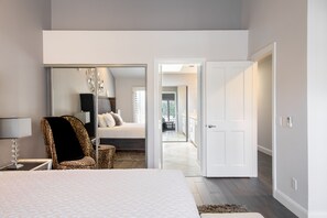 3 bedrooms, iron/ironing board, free WiFi, bed sheets - Dream vacation rental! Spacious and comfortable, Family and pet friendly. (Palm Desert)