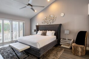 3 chambres, fer et planche à repasser, Wi-Fi gratuit, draps fournis