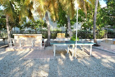 Waterfront Luxury Living Inside & Out, Gulf View, On the Water!!