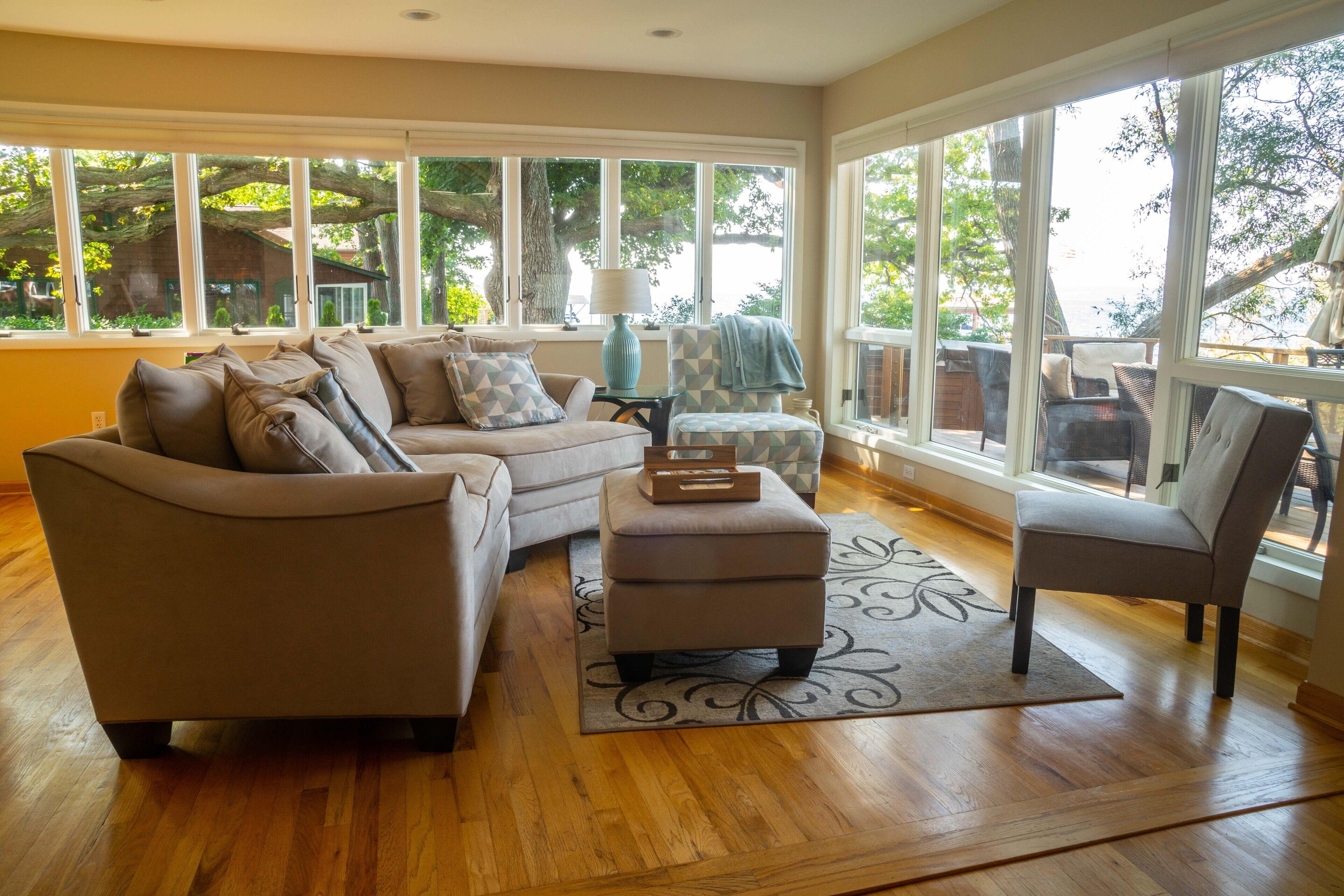 Lakefront Serenity with Sunset Views on Seneca Wine Trail