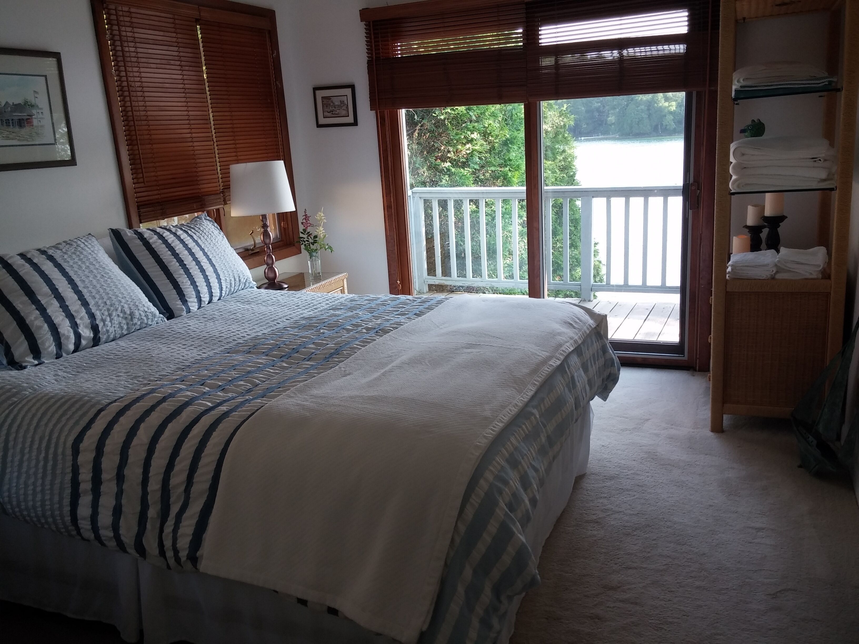 Family Fun on Crystal Lake Island - minutes to  Road America, hiking, PGA Golf