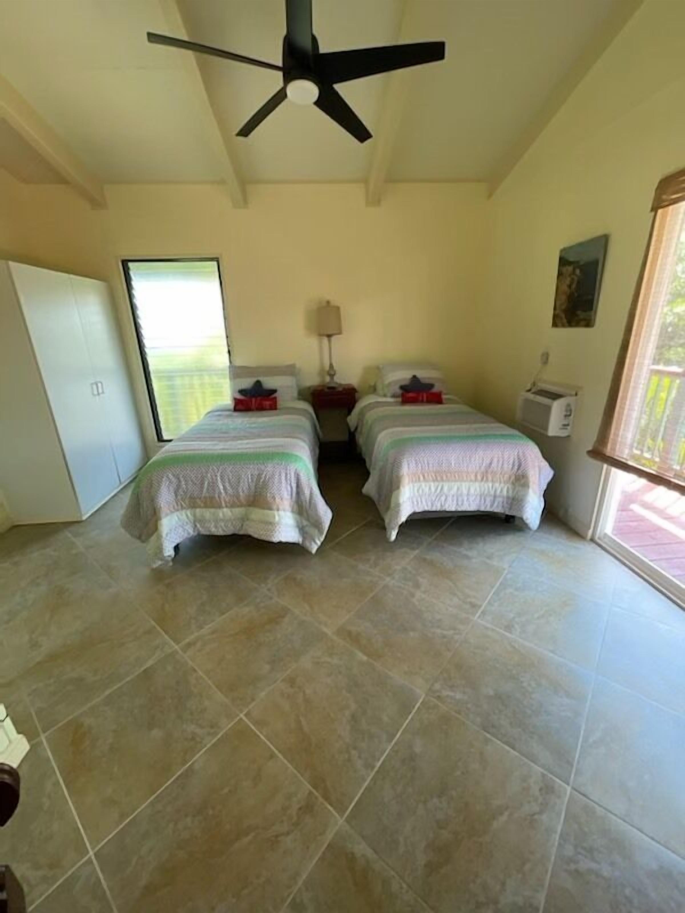 A Hawaiian Paradise Vacation In A Beautiful Tropical Setting On The Big Island!