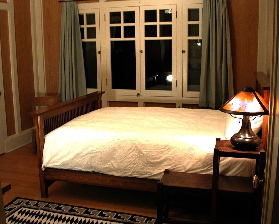 Historic Point Comfort Lodge on Upper Klamath Lake at Rocky Point