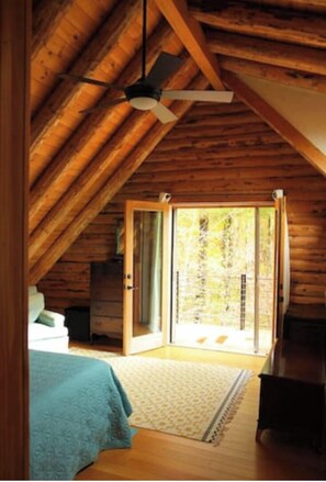 4 chambres, bureau, lit de bébé portatif, accès au Wi-Fi (inclus)