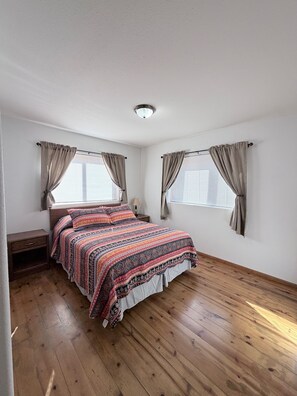7 Schlafzimmer, kostenloses WLAN, Bettwäsche