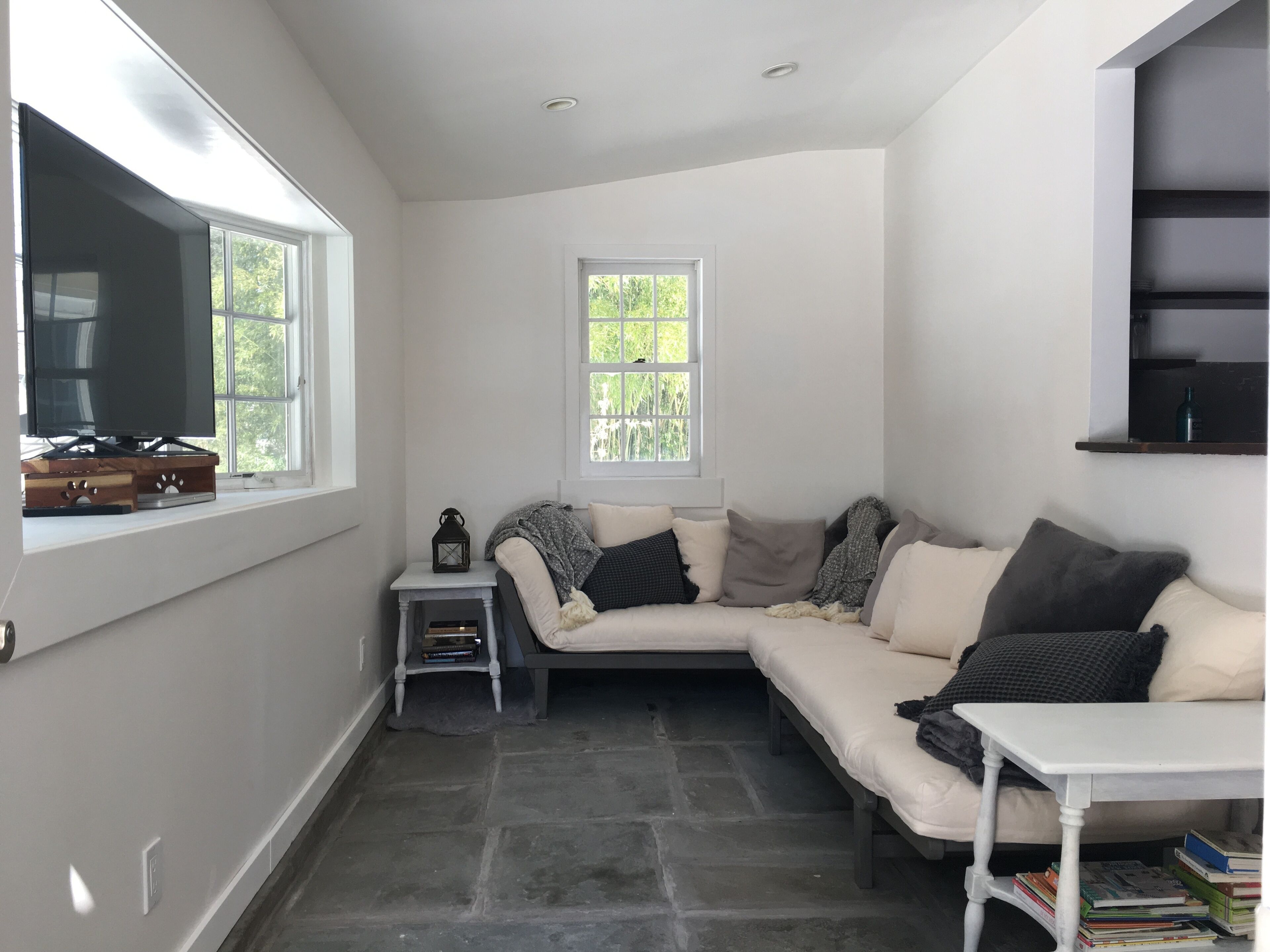 Westport, CT - Walk To The Beach - NYC Getaway