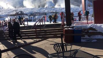 雪地及滑雪運動