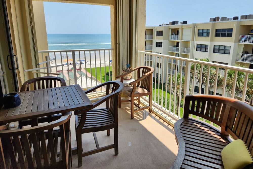 New Smyrna Beach Condo