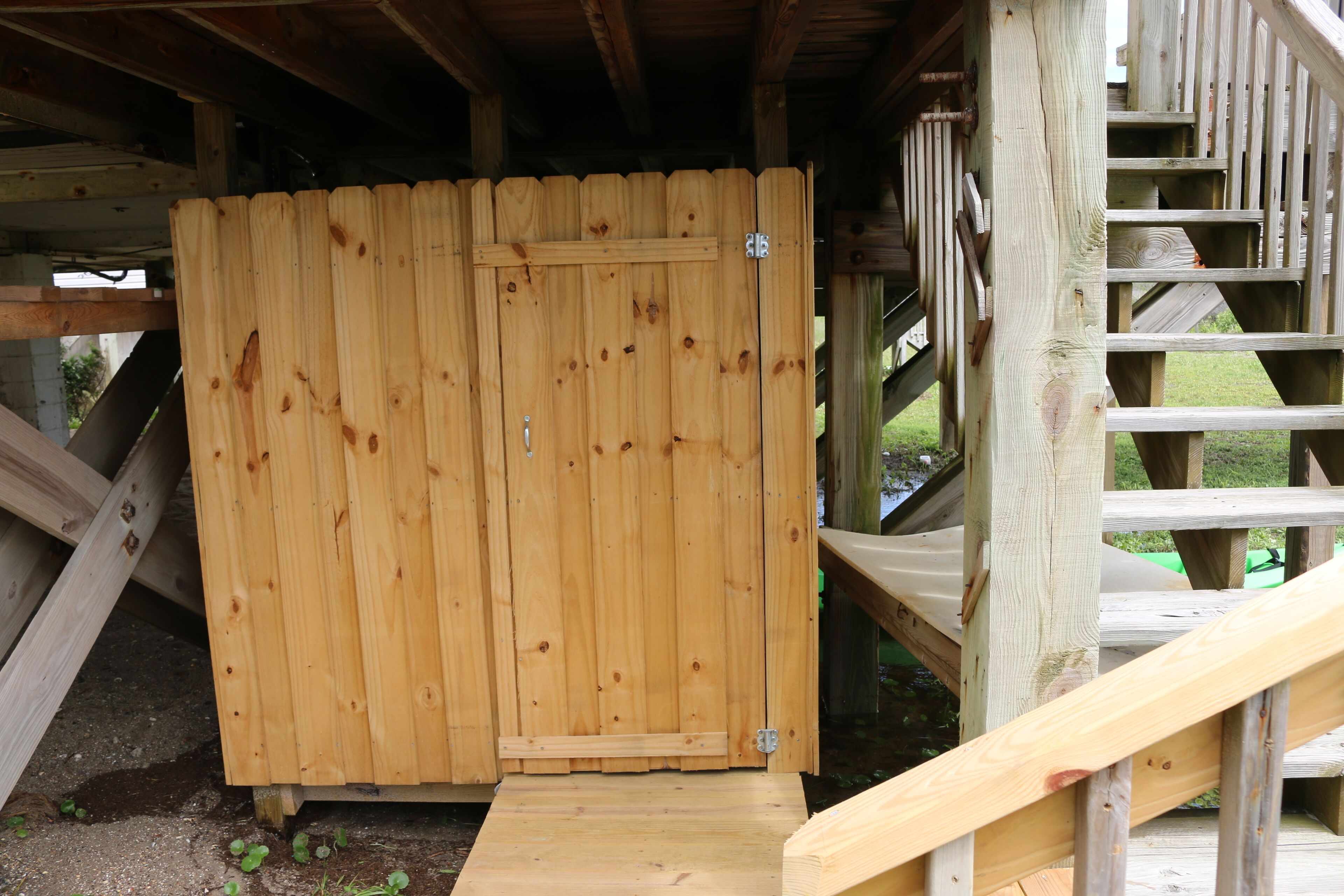 Outdoor shower with walkway