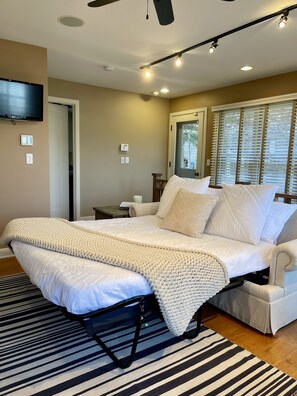 5 habitaciones, tabla de planchar con plancha y wifi gratis 