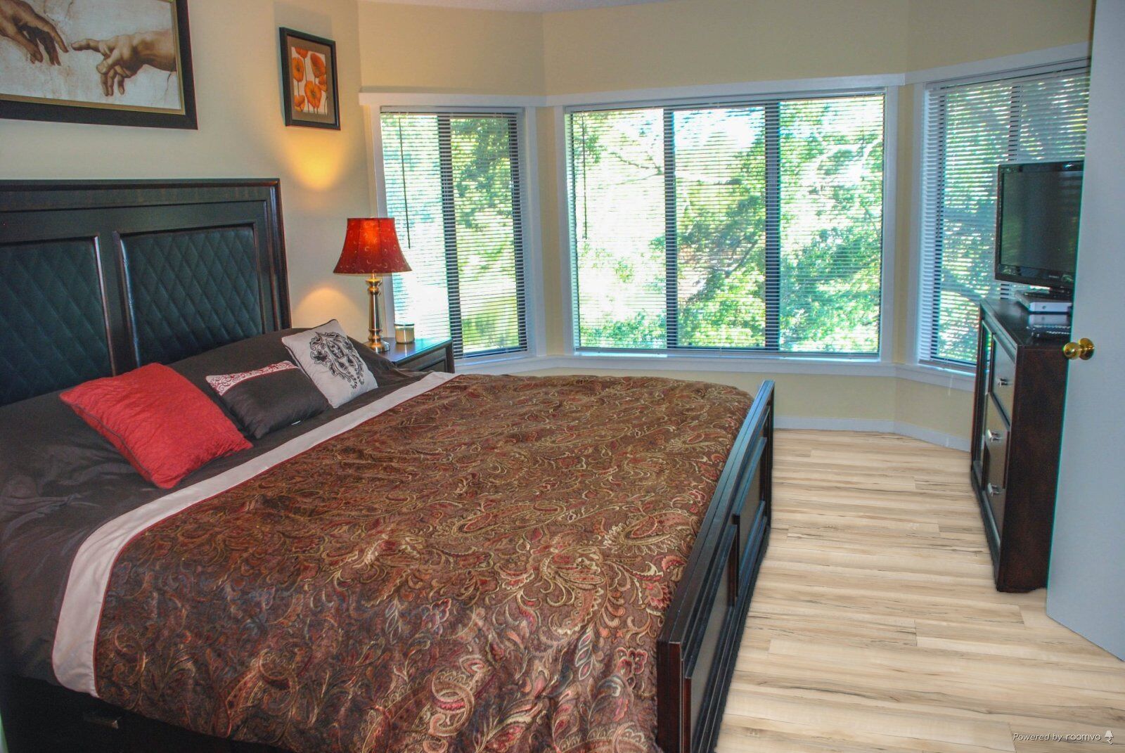 Tranquil Beach Escape in Kingston Plantation! Winter Specials!