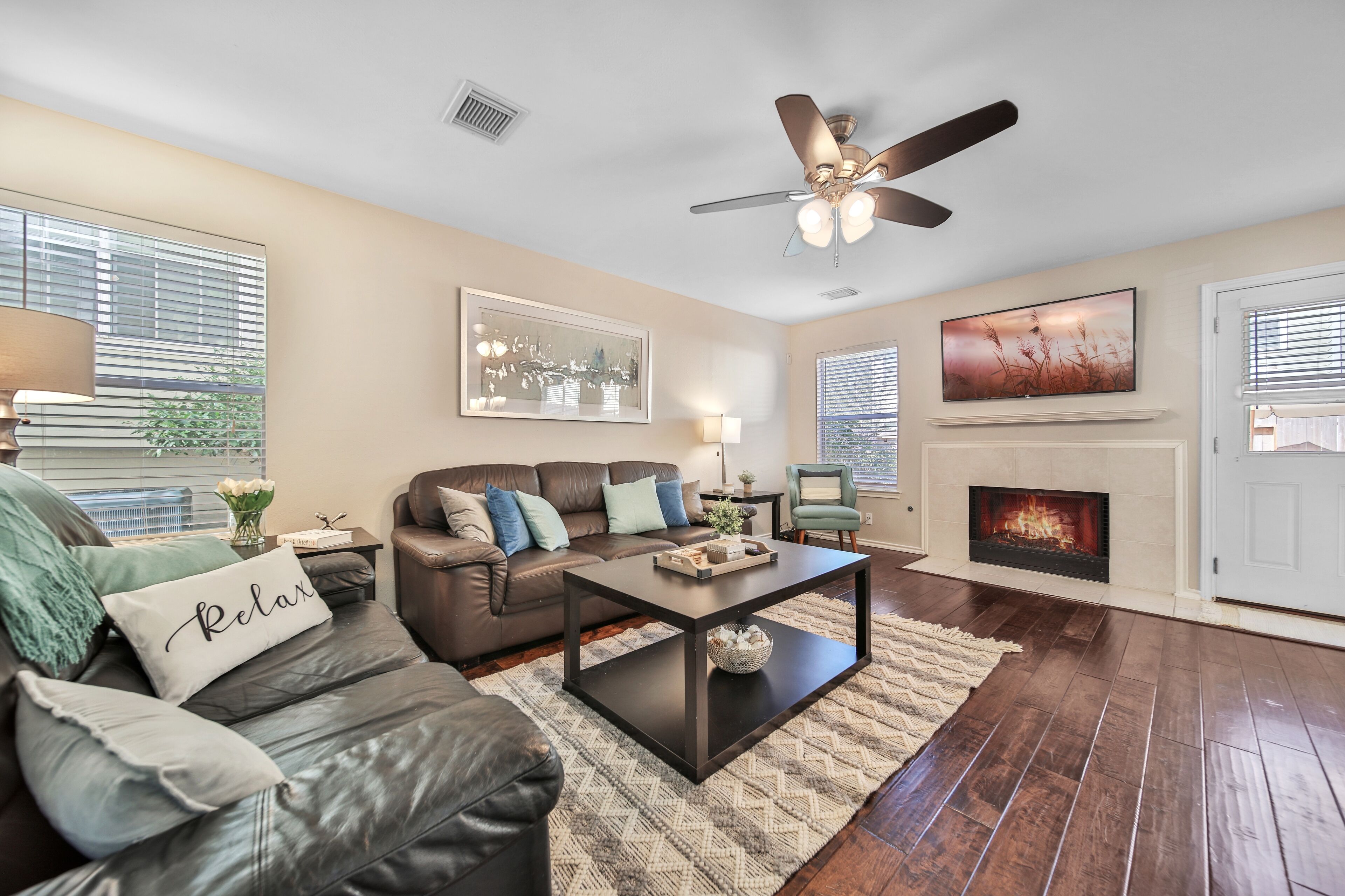 💎Beautiful 3-Bedroom Townhome💎