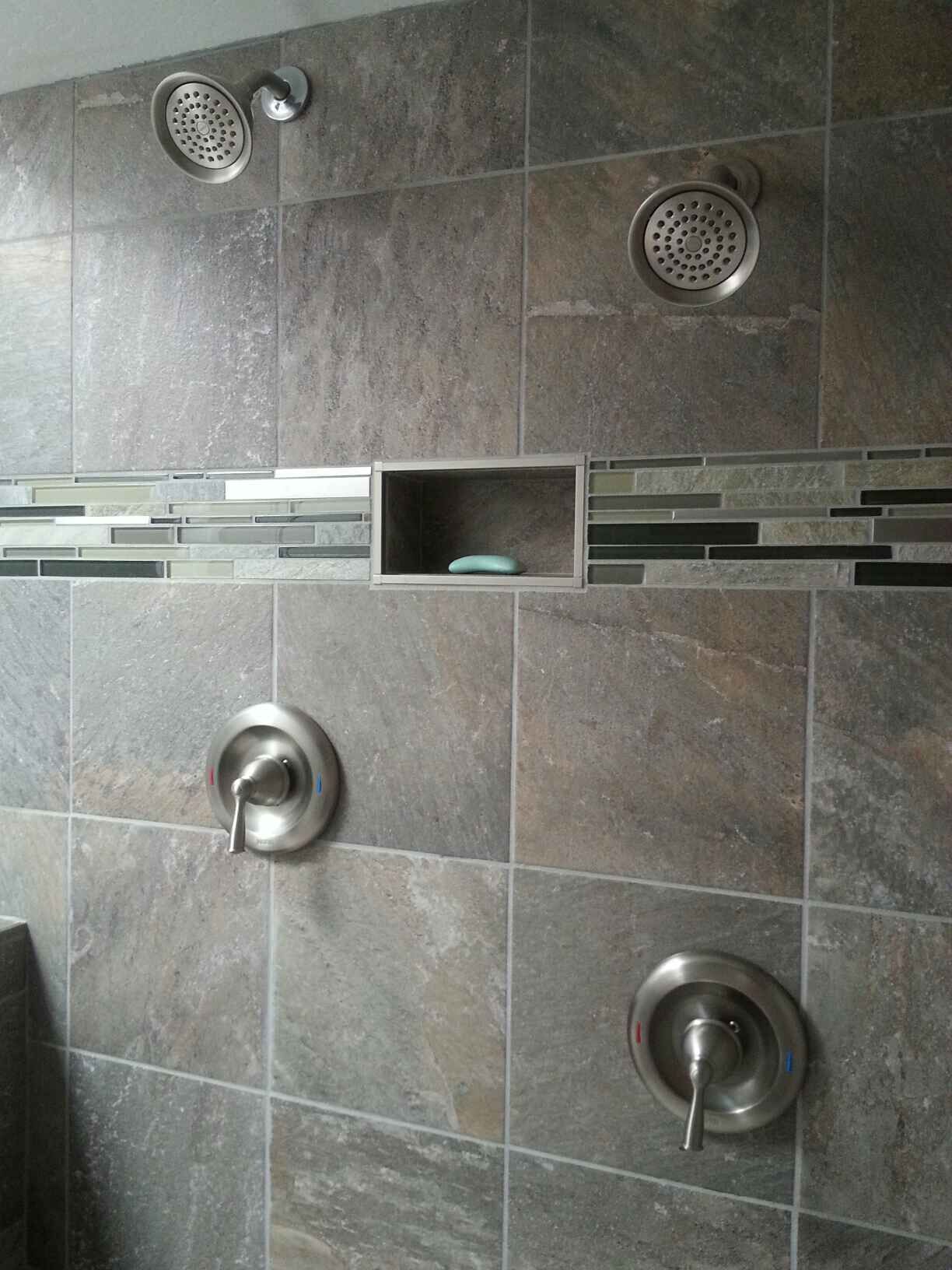 Combined shower/bathtub, hair dryer, towels, soap