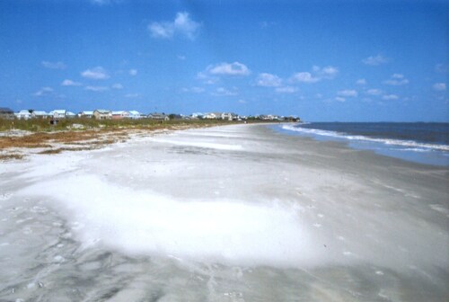 Spacious Villa! Ocean & Marsh Right Out Your Door!
Gorgeous Sunrises & Sunsets!