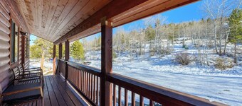 Spacious 11BR Cabin for Groups | Near Granby Ranch