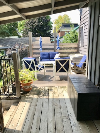Terrace/patio. YELLOW ROOF B&B - In The Heart Of Prince Edward County, 1 Night Stays Welcome