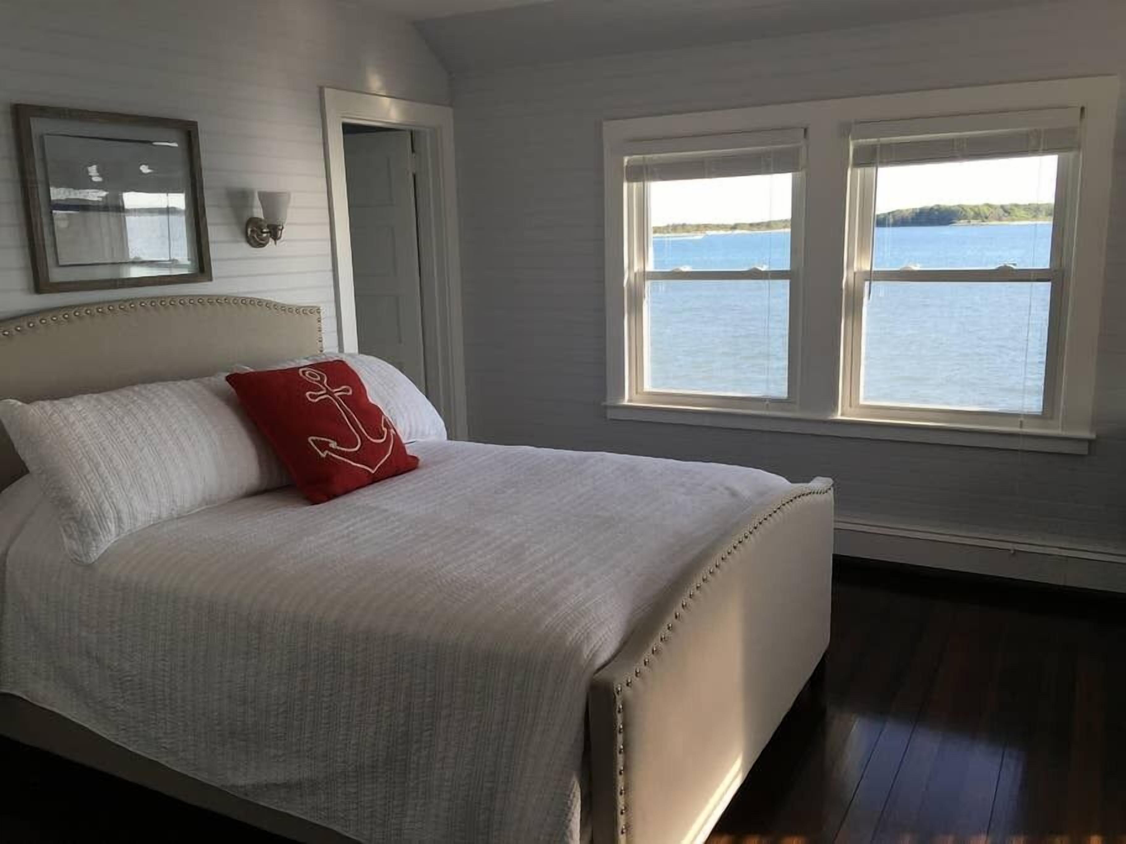 OCEAN FRONT MANSION Cape Cod