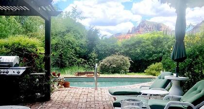 Charming Sedona three bedroom/three bath with lap pool and quiet garden