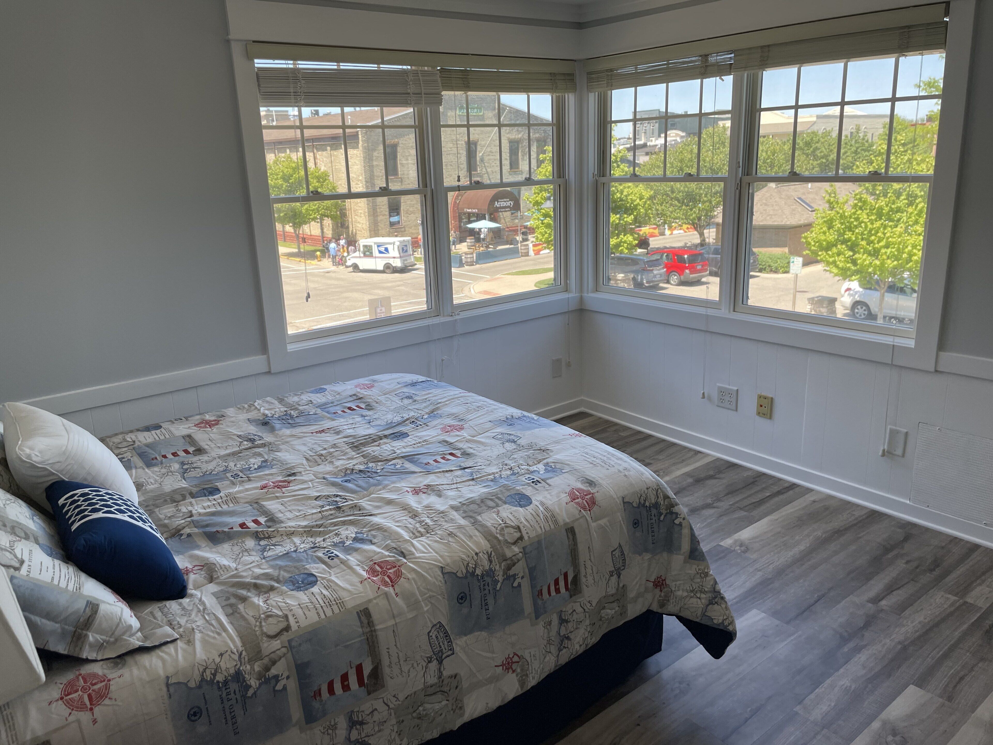 3 chambres, fer et planche à repasser, Wi-Fi gratuit, draps fournis