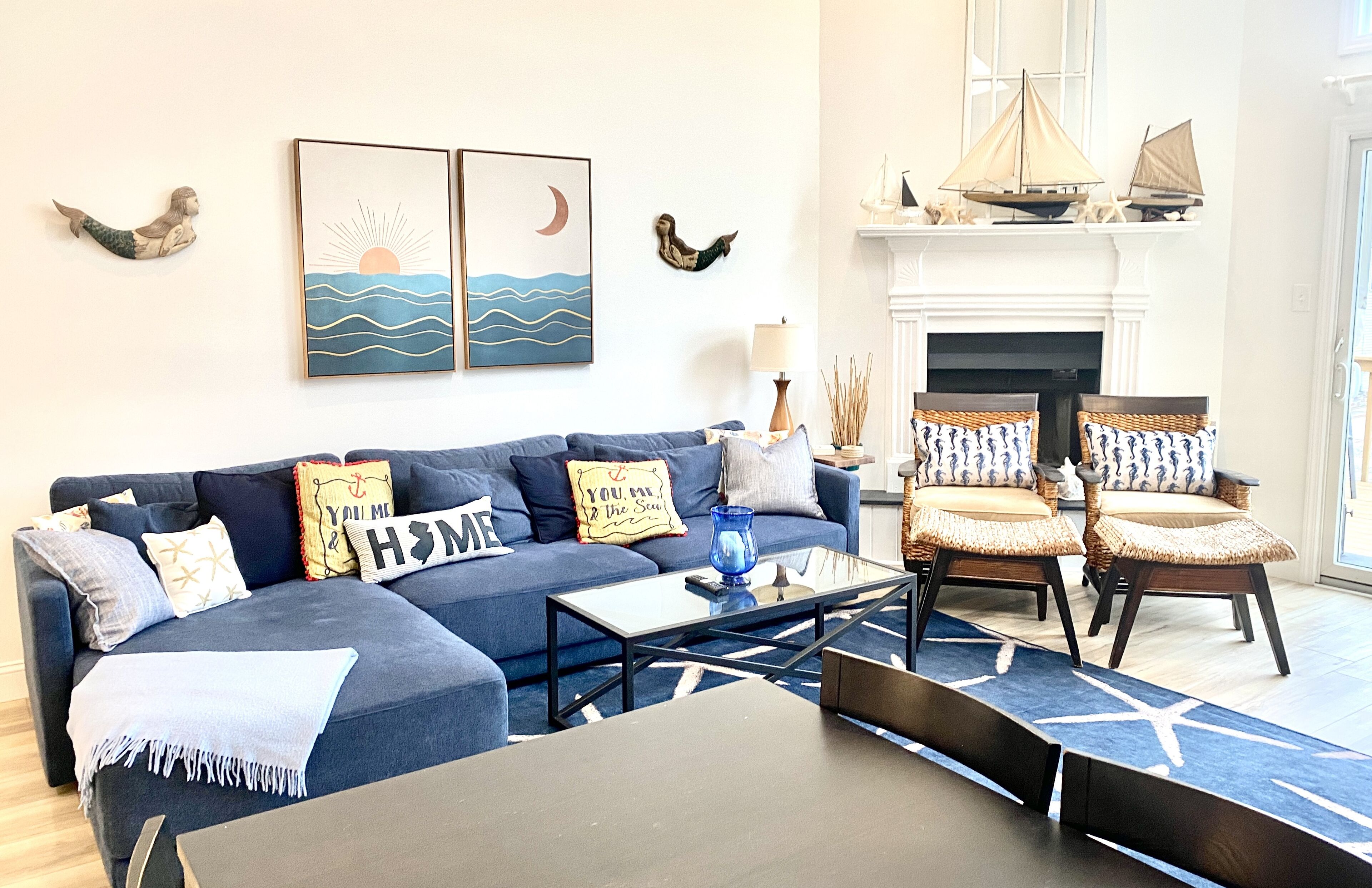 Dog-Friendly Townhome 3 Blocks from the Beach!