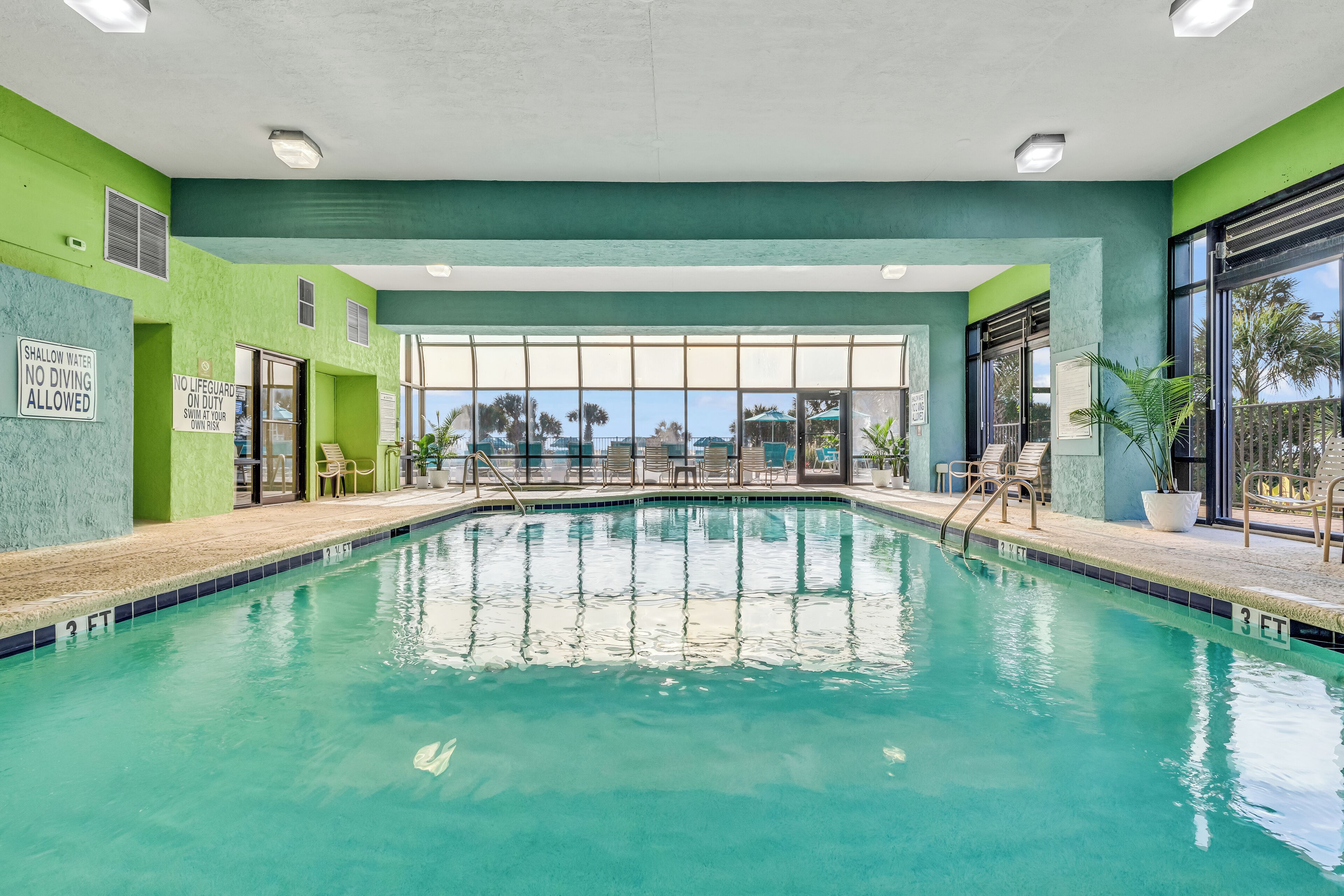 Indoor pool, outdoor pool