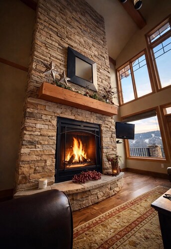 Family Friendly Mountain View Luxury Chalet