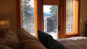 5 間睡房、書桌、熨斗/熨衫板、免費 Wi-Fi