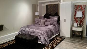 Bügeleisen/Bügelbrett, WLAN, Bettwäsche