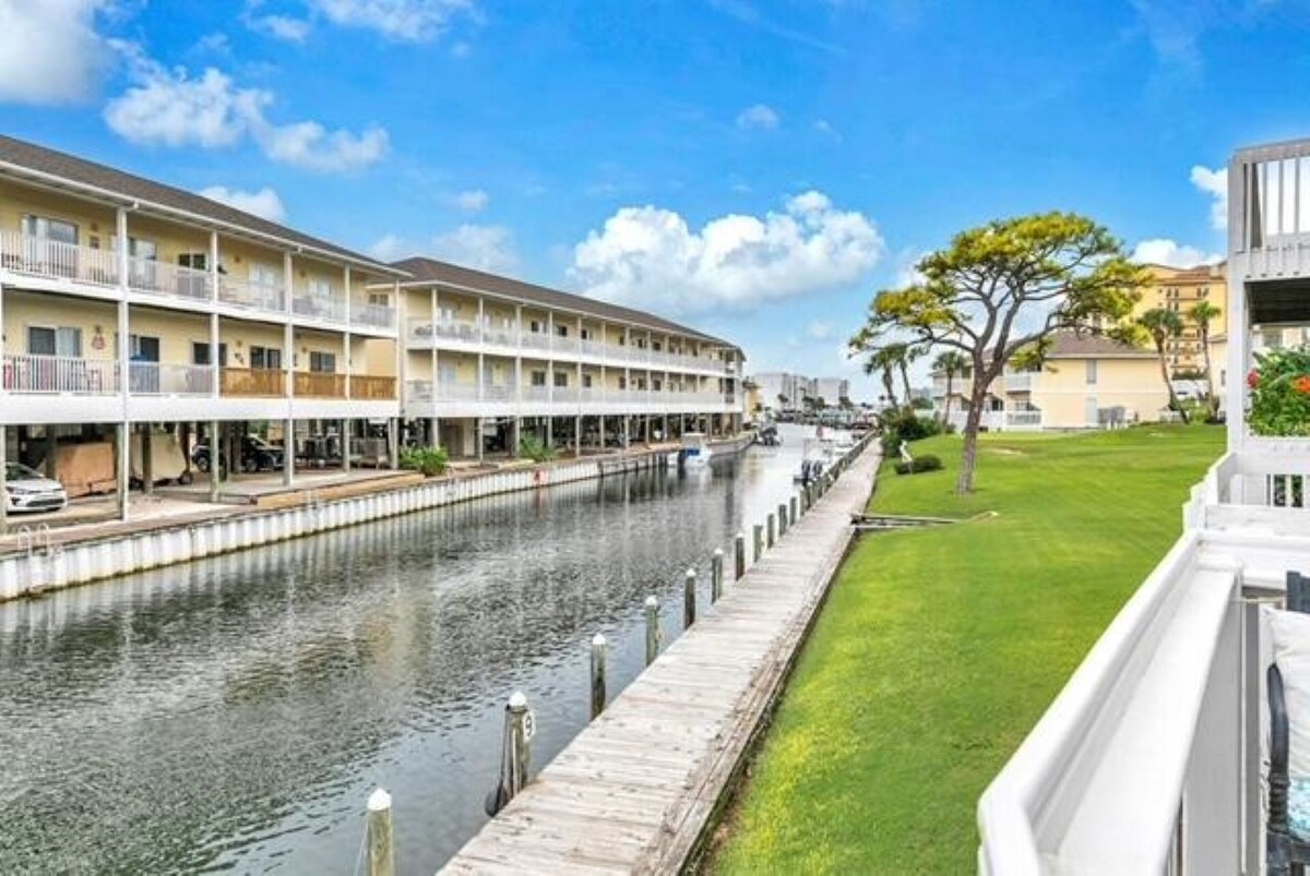 Photo 16 of Canal Front - Bring Your Boat!! Great Rates !!!