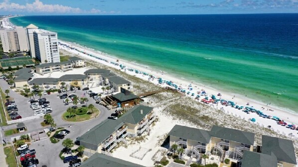 Beach nearby, sun-loungers