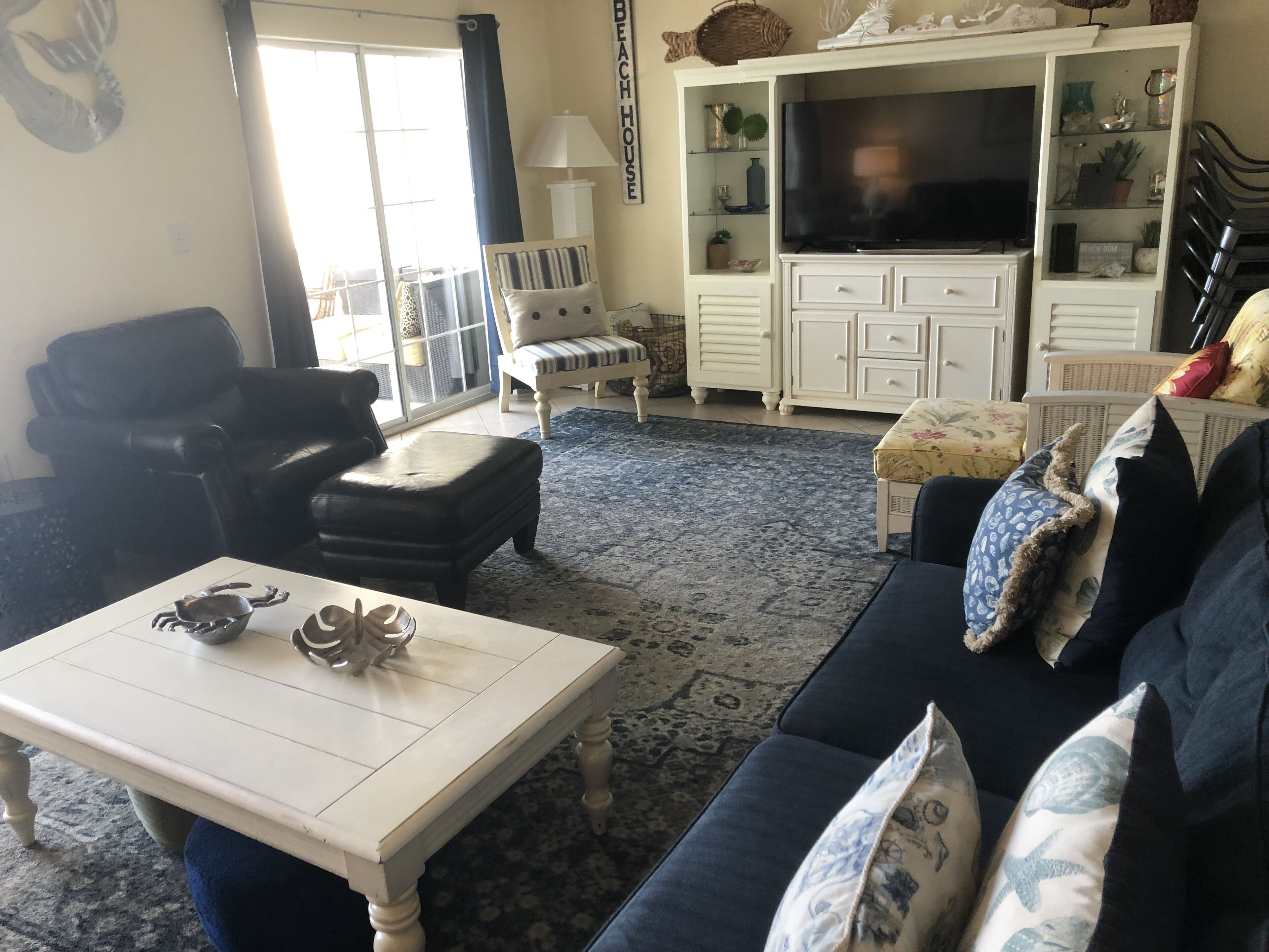 Huge 2 story condo-Sleeps 16 -Owner Operated