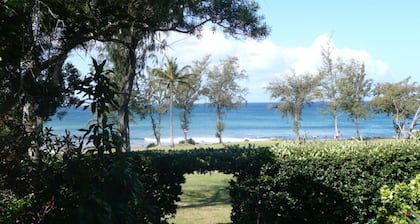 Lovely 2 bdr 2 bath condo in prestigious Paniolo Hale, 4min walk to Kepuhi Beach