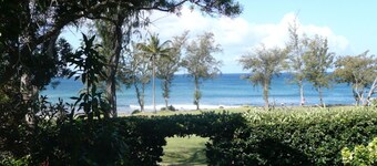 Lovely 2 bdr 2 bath condo in prestigious Paniolo Hale, 4min walk to Kepuhi Beach