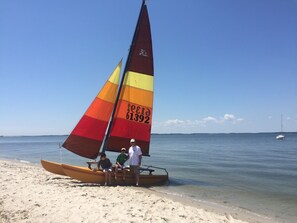 Beach nearby, sun-loungers